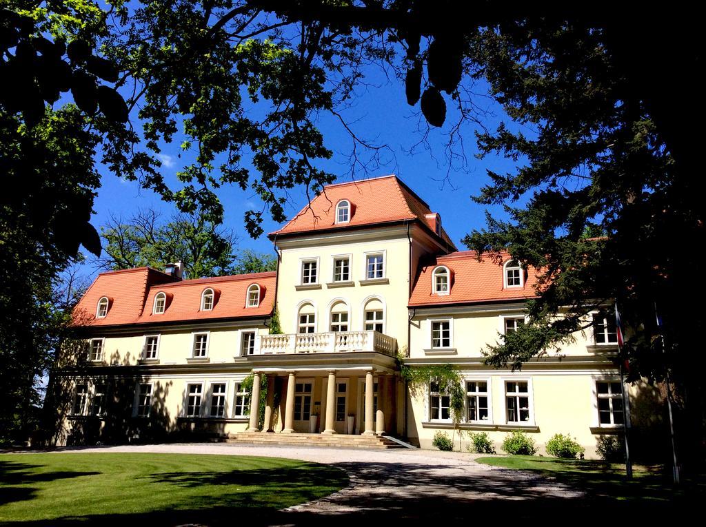 Dwor Готель 4*